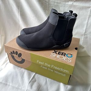 Xero Shoes NEW Discontinued Vienna Chelsea Boot Women’s size 10